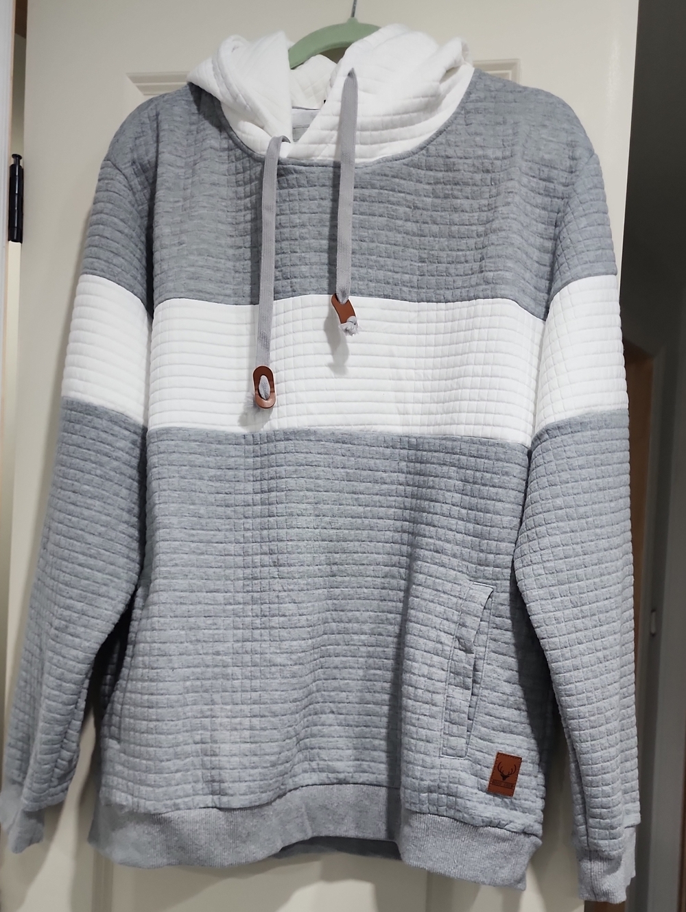 🦝Hood Crew Color Block Pullover Hoodie XL Like New